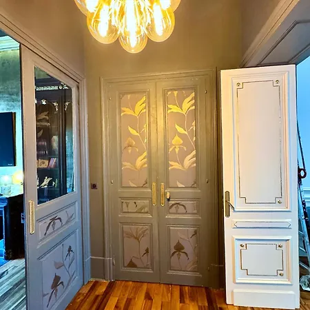 Le Palais De Verdun - 3 Ch-6p - 140 M2 Apartamento